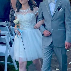 Beautiful special occasion dress - school dance - prom - quinceanera - wedding